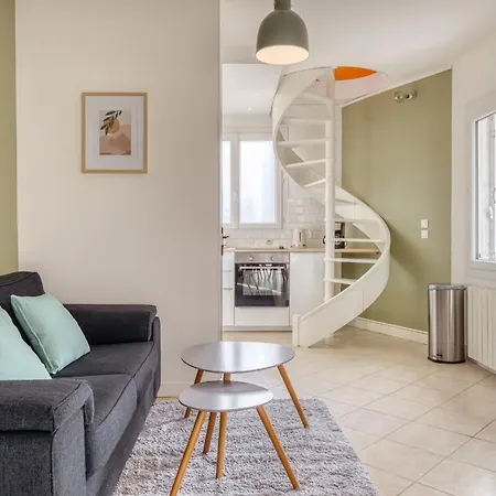 Holiday home Louis Maison De En Copro