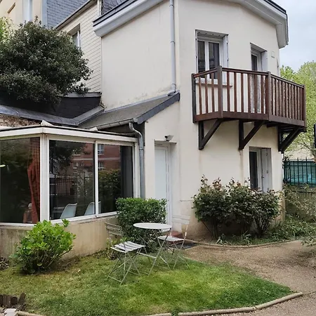 Holiday home Louis Maison De En Copro *