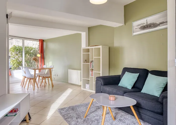 Louis Maison De En Copro Holiday home *