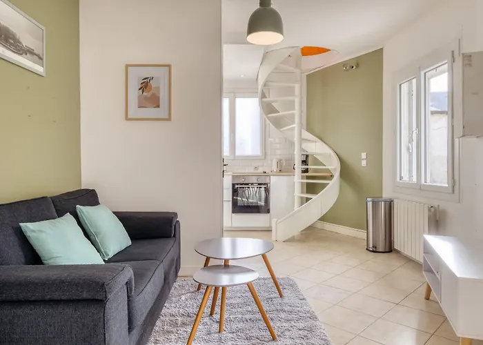 Holiday home Louis Maison De En Copro