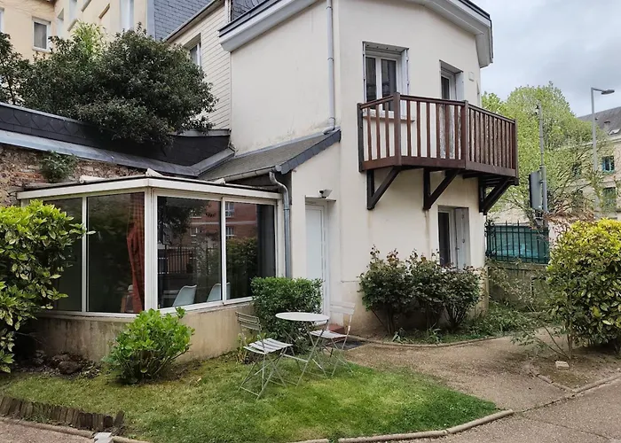 Holiday home Louis Maison De En Copro *